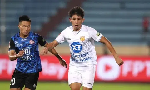 Vòng 3 V-League: Hồng Duy viết 'tâm thư' xin lỗi HLV cùng NHM Nam Định sau hình ảnh 'thiếu chuyên nghiệp'
