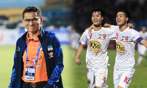 HAGL không thắng trận thứ 6 liên tiếp, HLV Kiatisak nhớ Công Phượng và Văn Toàn