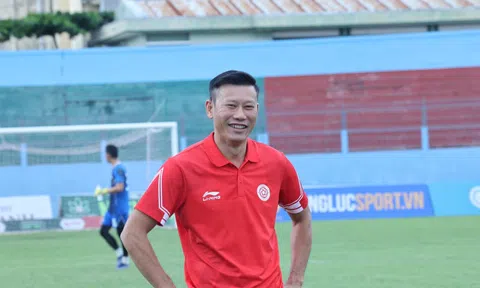 HLV Thạch Bảo Khanh viết 'tâm thư' đầy xúc động chia tay CLB Thể Công Viettel