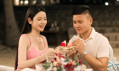 Hậu trường thể thao ngày 24/4: Quang Hải tặng quà lớn cho vợ, huyền thoại Roberto Baggio khác lạ