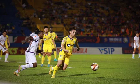 SLNA vs TPHCM: Thay tướng đổi vận?