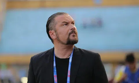 HLV Popov: 'Nếu không tôn trọng tôi, bạn không thể mong đợi sự tôn trọng của tôi'