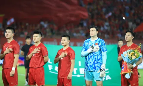 HLV Kim Sang Sik nhận thông tin về trận ra mắt ĐT Việt Nam