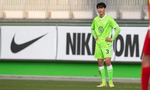 Tạm biệt châu Âu, ngôi sao Việt kiều về Việt Nam chơi bóng?