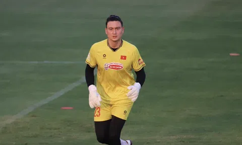 Đã rõ khả năng đội bóng lớn chiêu mộ Đặng Văn Lâm