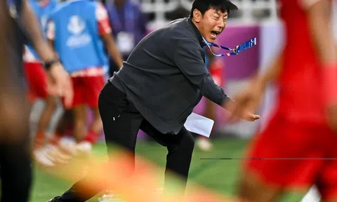 HLV Shin Tae Yong nói gì về trận thua 0-2?