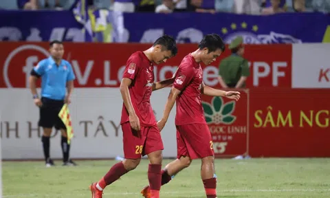 Diễn biến mới nhất vụ đội bóng Việt Nam nguy cơ bỏ giải