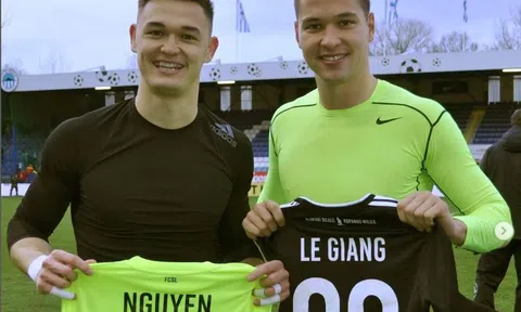 Thủ môn Việt kiều nói gì trước khi trở về châu Âu?