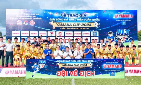 Đè bẹp Hà Nội 4-0, SLNA bảo vệ thành công ngôi vô địch