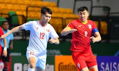 Thực hư việc HLV Tây Ban Nha chê cầu thủ Việt Nam 'kém bước 1'