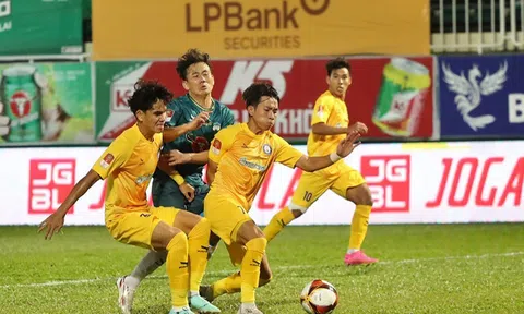 Xác định đội V-League xuống hạng dù còn 5 vòng đấu