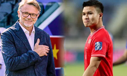 Dàn tuyển thủ Việt Nam gửi lời tạm biệt HLV Troussier trên MXH, Quang Hải gây bất ngờ
