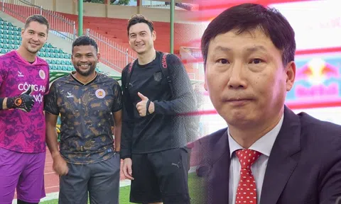 Thủ môn Việt kiều dính chấn thương, nguy cơ bỏ lỡ trận ra mắt ĐT Việt Nam của HLV Kim Sang Sik