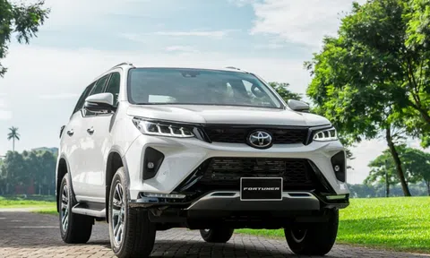 Toyota giới thiệu công nghệ hybrid mới, Fortuner sẽ êm ái, tiết kiệm hơn?