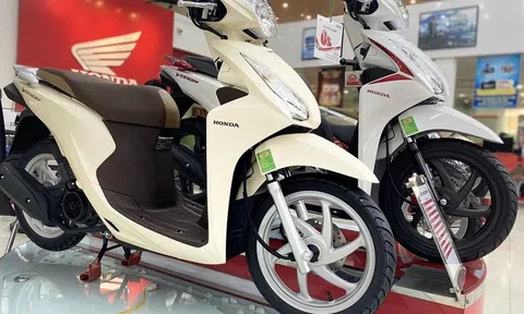 Bước sang năm học mới, giá xe Honda Vision không còn như xưa