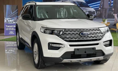 Dính lỗi phần mềm, gần 2.000 xe Ford Explorer tại Việt Nam bị triệu hồi