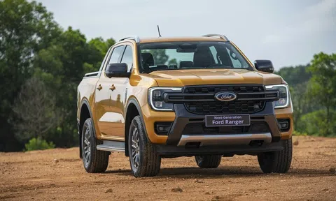 Vướng tháng Ngâu, Ford Ranger vẫn gồng gánh doanh số cả phân khúc bán tải