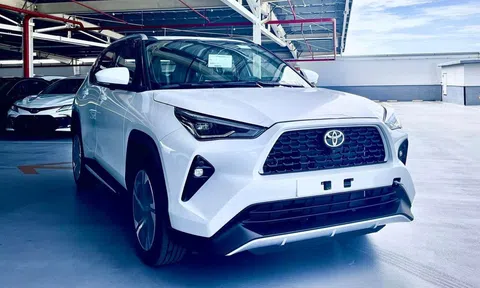 Chênh nhau hơn 100 triệu, hai biến thể của Toyota Yaris Cross vừa ra mắt có gì khác biệt?