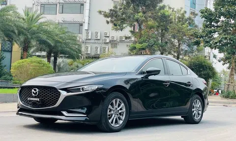 Ngỡ ngàng mức giá chào bán của Mazda3 "siêu lướt" chỉ sau 1 năm lăn bánh