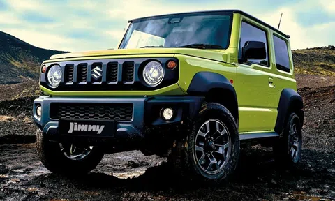 ‘Tiểu G63’ Suzuki Jimny chứng tỏ độ HOT, cháy hàng sau chưa đầy 5 tiếng mở bán