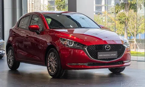 So sánh các phiên bản của Mazda2 - Nên mua phiên bản nào?