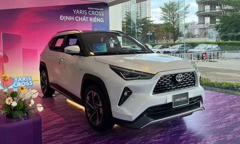 Toyota Yaris Cross vừa ra mắt đã giảm giá "sập sàn", quyết đua doanh số với Seltos, Creta