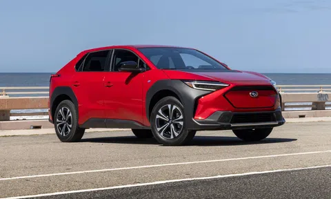 Xe điện đầu tiên của Subaru hợp tác với Toyota lập kỷ lục doanh số