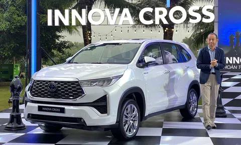 So sánh chi tiết 2 phiên bản của Toyota Innova Cross mới ra mắt