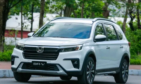 Honda BR-V vừa ra mắt đã có doanh số khó tin, gây sức ép lên Mitsubishi Xpander