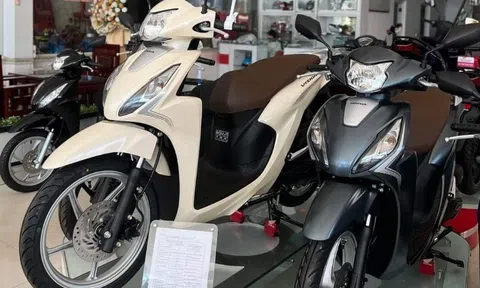 Bất ngờ giá bán của Honda Vision 2024 bản cổ điển tại đại lý