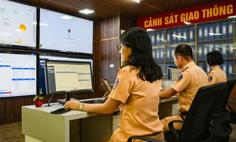 Đấu giá biển số đẹp ngày 20/10: Giá trúng biển tam hoa, tứ quý tiếp tục hạ nhiệt