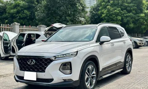 Sau 2 năm lăn bánh, Hyundai Santa Fe cũ xuống giá ngỡ ngàng