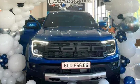 Biển ngũ quý 6 ‘siêu VIP’ trúng đấu giá gần 2 tỷ thể hiện độ ‘chiến’ trên bán tải Ford Ranger Raptor