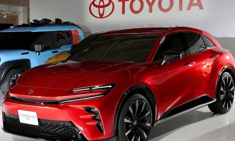 Sếp Tesla: Toyota đang kìm hãm quá trình ‘phủ sóng’ xe điện