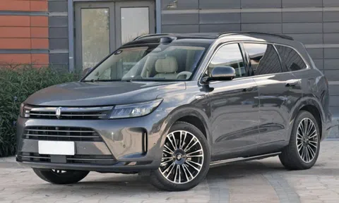 SUV hybrid Aito M7 của Huawei chứng tỏ độ HOT với lượng đơn hàng khổng lồ