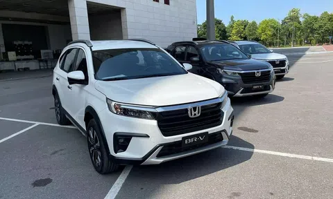 Honda BR-V tiếp tục giảm giá sâu tới gần 70 triệu đồng, quyết so kè Xpander, Veloz