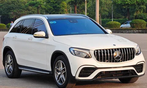 Sau 5 năm lăn bánh, Mercedes-Benz GLC 300 cũ được rao bán với giá chỉ ngang Honda CR-V 2024 ‘đập hộp’
