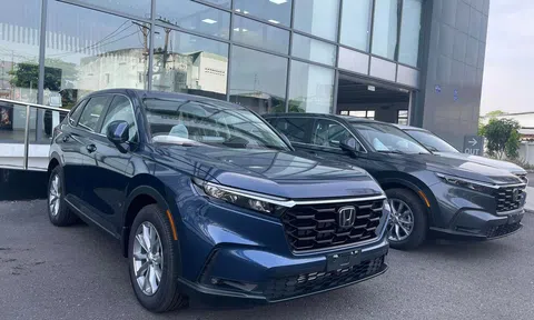 Honda CR-V 2024 ra mắt chưa lâu đã giảm giá, quyết đua doanh số dịp cuối năm
