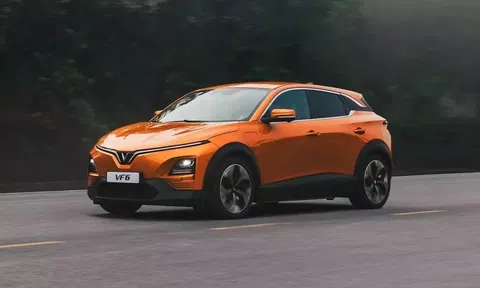 Khách mua xe điện VinFast sẽ phải đặt cọc để thuê pin, cao nhất 70 triệu đồng