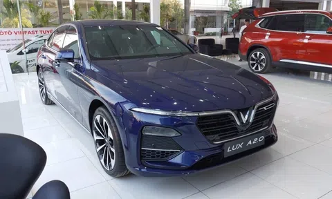 VinFast Lux A2.0 giảm giá sâu đẩy hàng tồn, rẻ gần ngang City, Vios