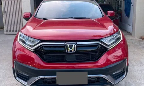 Bất ngờ mức giá chào bán của Honda CR-V ‘siêu lướt’ mới lăn bánh vỏn vẹn gần 5.000km
