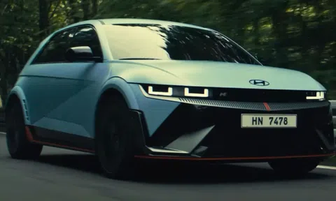Hyundai trình làng xe điện hiệu suất cao đầu tiên IONIQ 5 N với sức mạnh ‘đáng gờm’