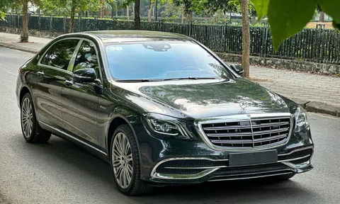 Xe siêu sang Mercedes-Maybach S450 bán ‘lỗ’ tiền tỷ sau 5 năm lăn bánh