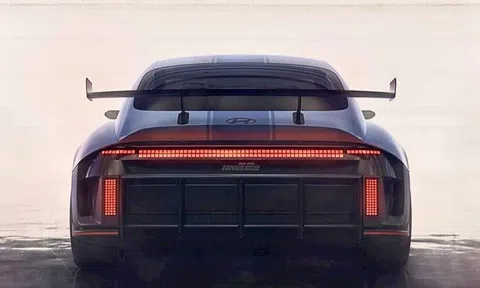 Hyundai sắp ra mắt phương tiện mạnh nhất từng được hãng sản xuất, tăng tốc nhanh ngang siêu xe?