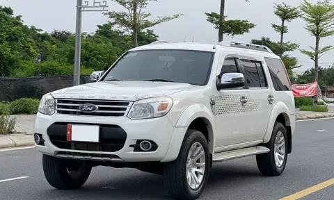 Lăn bánh một thập kỷ, Ford Everest cũ rao bán với giá chỉ ngang Toyota Vios