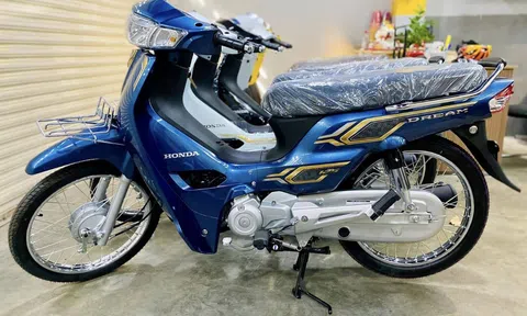 Honda Dream thế hệ mới bị bán chênh hàng chục triệu đồng tại Việt Nam, giá cao gần gấp đôi SH125i