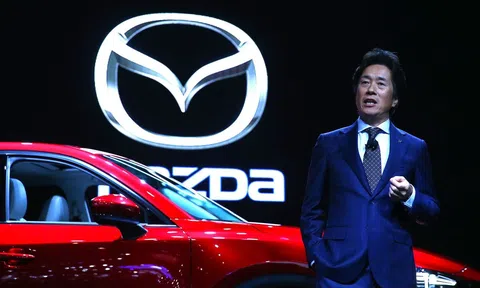 CEO Mazda: "Xe điện đang tồn kho chất đống, ngoài trừ Tesla"