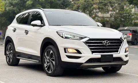 Lăn bánh 2 năm, chủ xe Hyundai Tucson chấp nhận bán ‘lỗ’ cả trăm triệu đồng