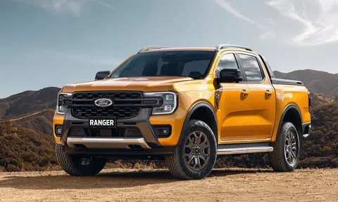 Doanh số bán tải giảm nhẹ, Ford Ranger vẫn "đơn thương độc mã" trên đỉnh