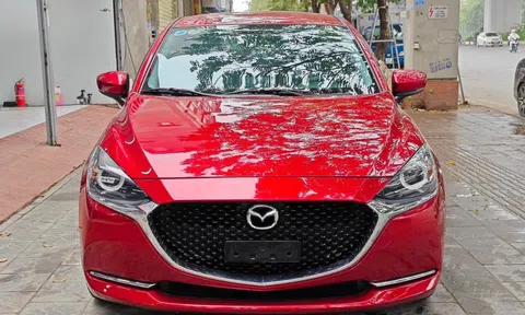 Mazda2 ‘full option’ lăn bánh 1 năm được chào bán với giá ngỡ ngàng